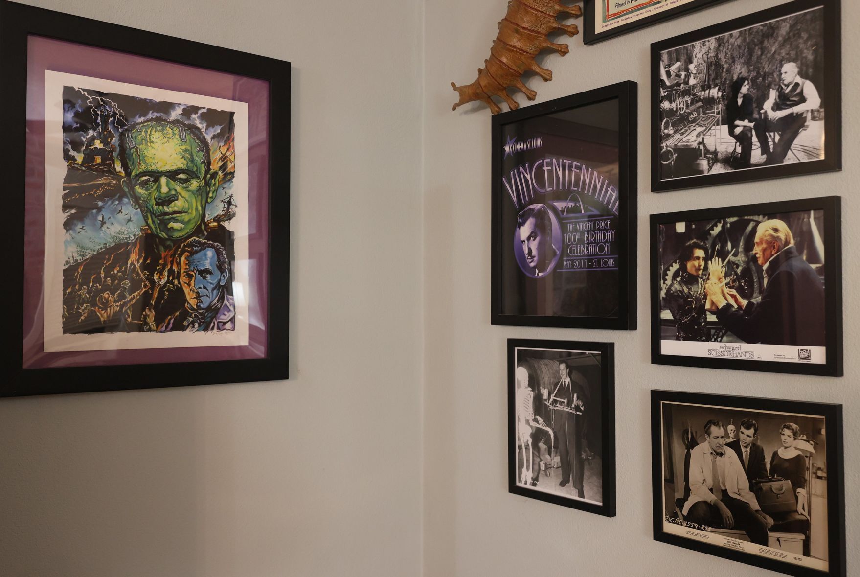Halloween enthusiast keeps permanent themed display